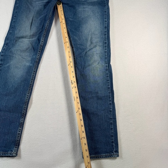 Levis Jeans Mens 31 Blue 511 Straight Mid Rise Medium Wash Stretch - Picture 7 of 12